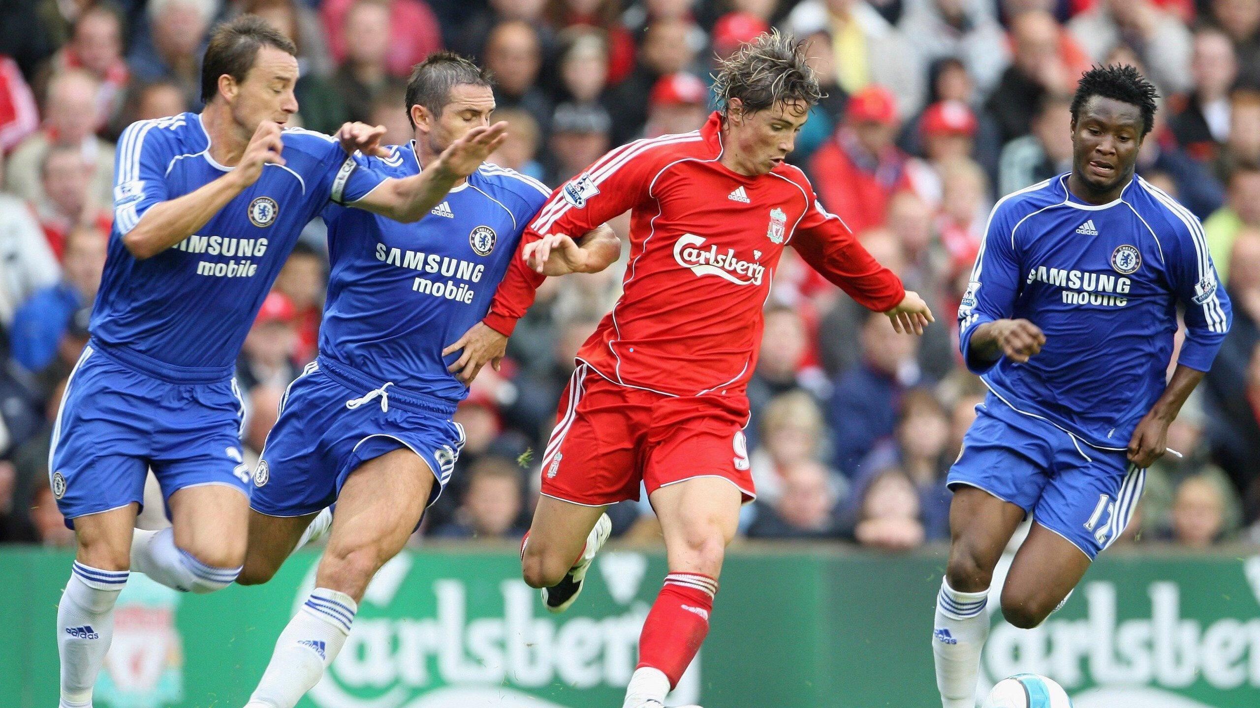 阿诺德兄弟共赏非洲杯决赛直播,卜拉欣罚失点球惊现戏剧性一幕